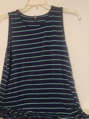 Lee Women's Navy Stripe Sleeveless Tank Top